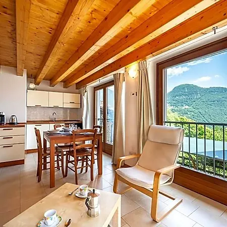 فندق Agribenessere Brenzio 3*