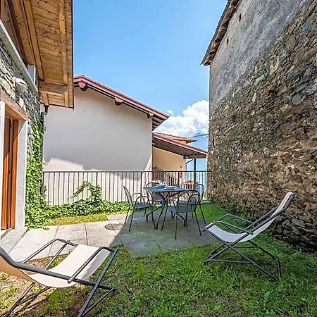 Agribenessere Brenzio فندق غْرافيدونا