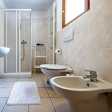 فندق Agribenessere Brenzio 3*